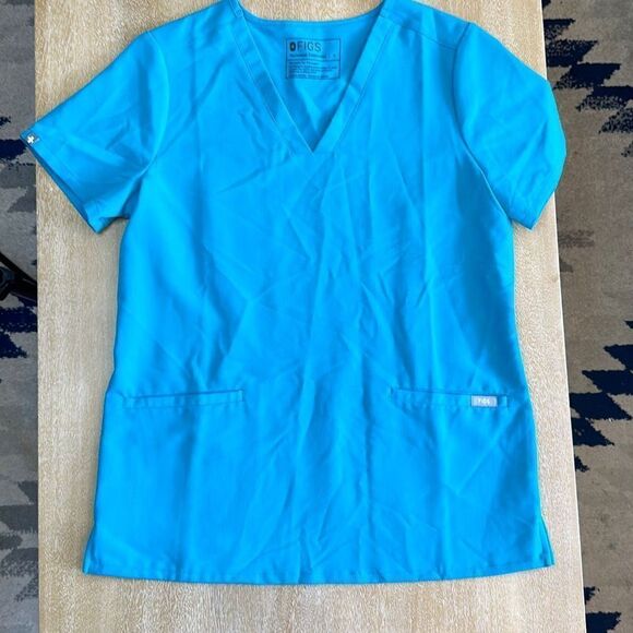 FIGS Casma Scrub Top - Picture 1 of 6